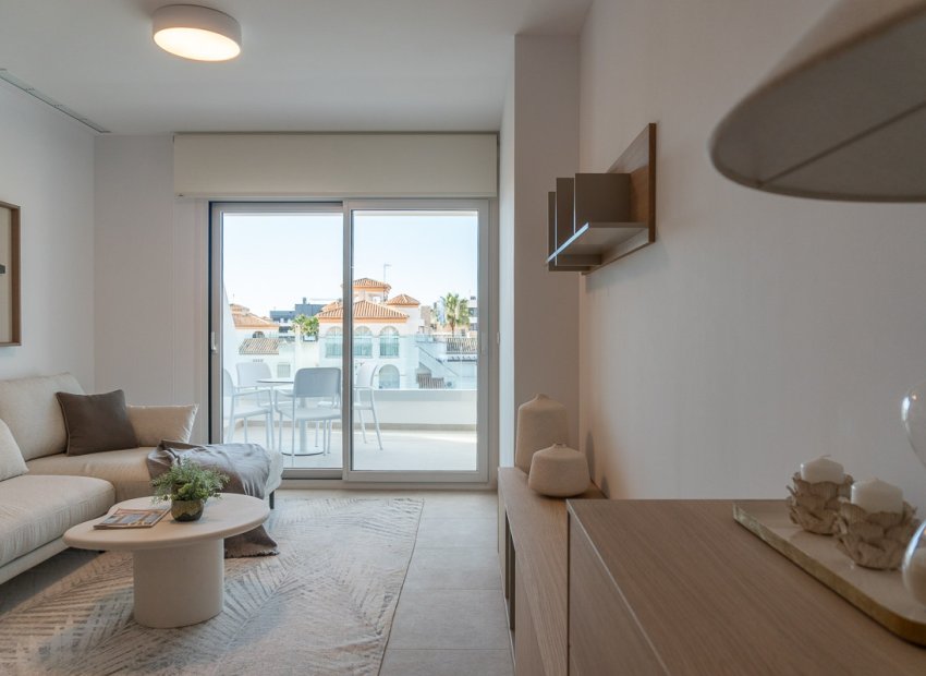 Neue Gebäude - Penthouse -
Playa Flamenca
