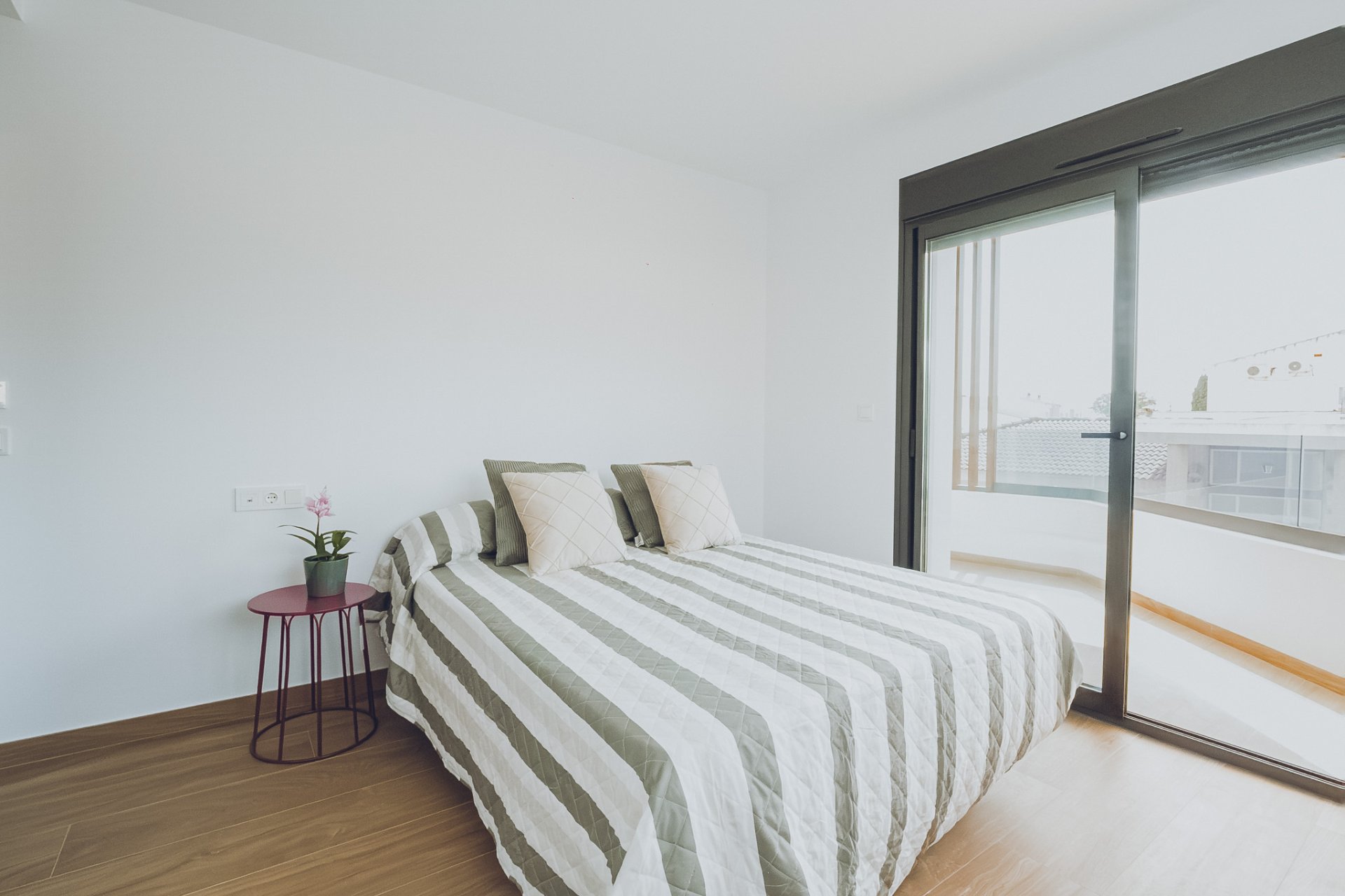 Neue Gebäude - Penthouse -
Redován