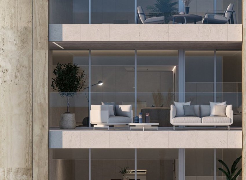 Neue Gebäude - Penthouse -
Torrevieja - La Mata