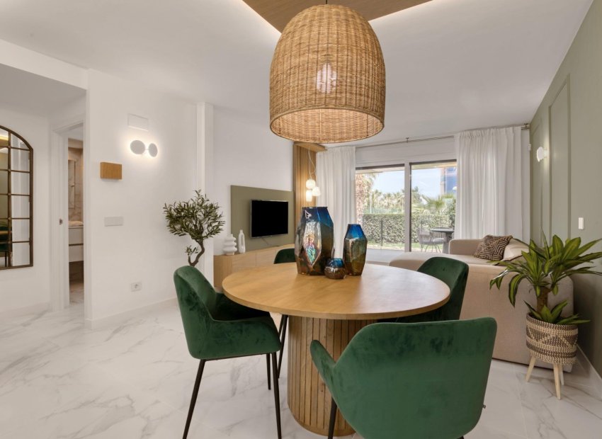 Neue Gebäude - Penthouse -
Torrevieja - Punta Prima