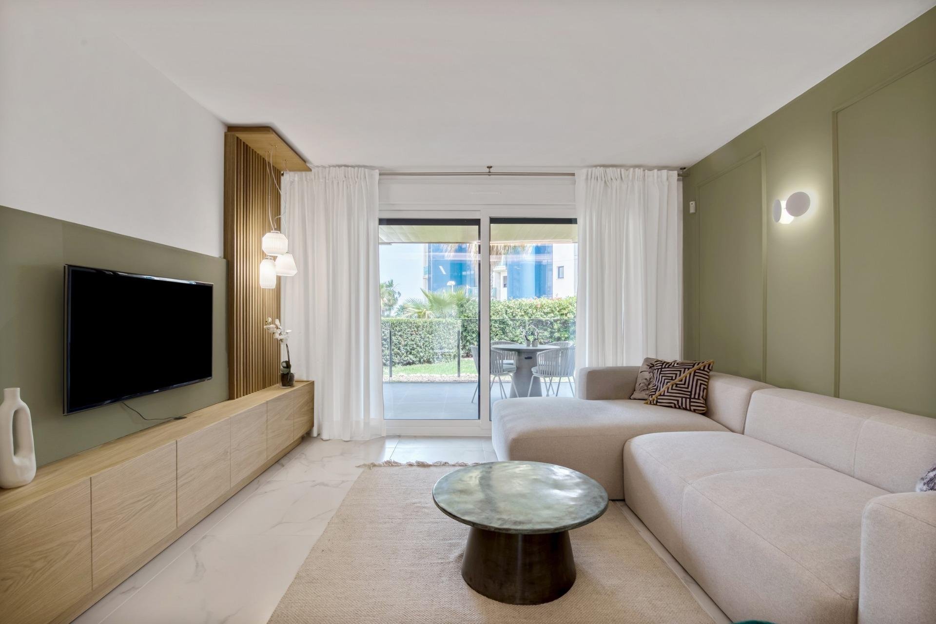Neue Gebäude - Penthouse -
Torrevieja - Punta Prima