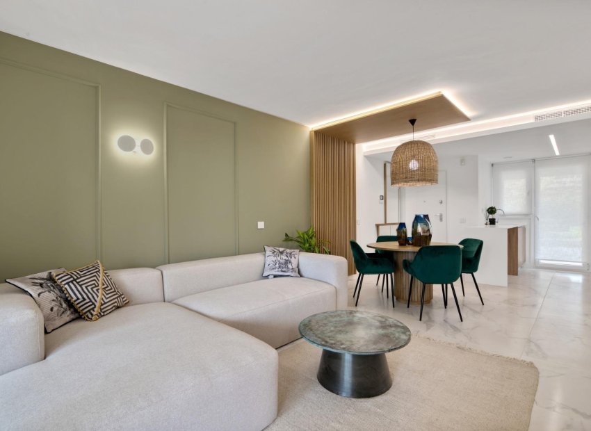 Neue Gebäude - Penthouse -
Torrevieja - Punta Prima