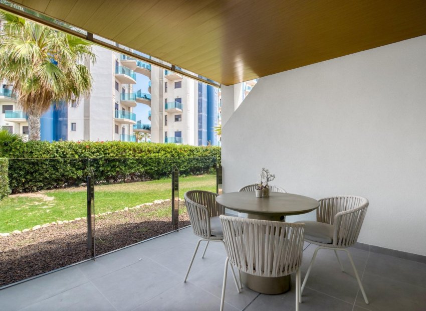 Neue Gebäude - Penthouse -
Torrevieja - Punta Prima