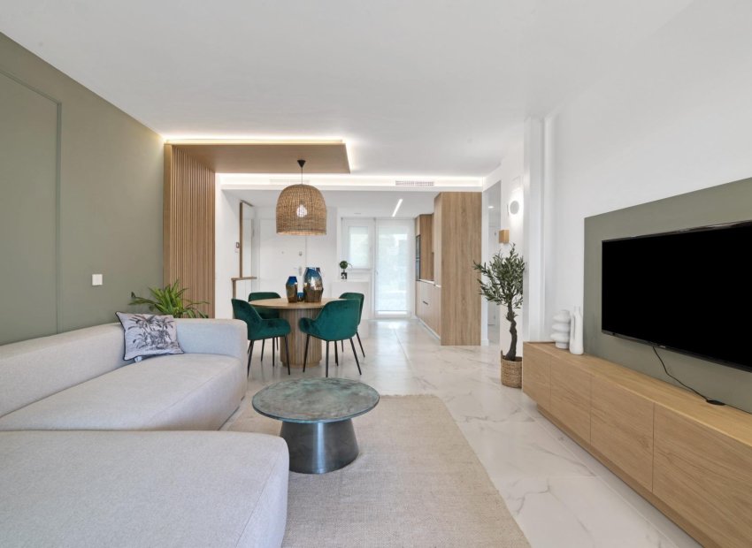 Neue Gebäude - Penthouse -
Torrevieja - Punta Prima