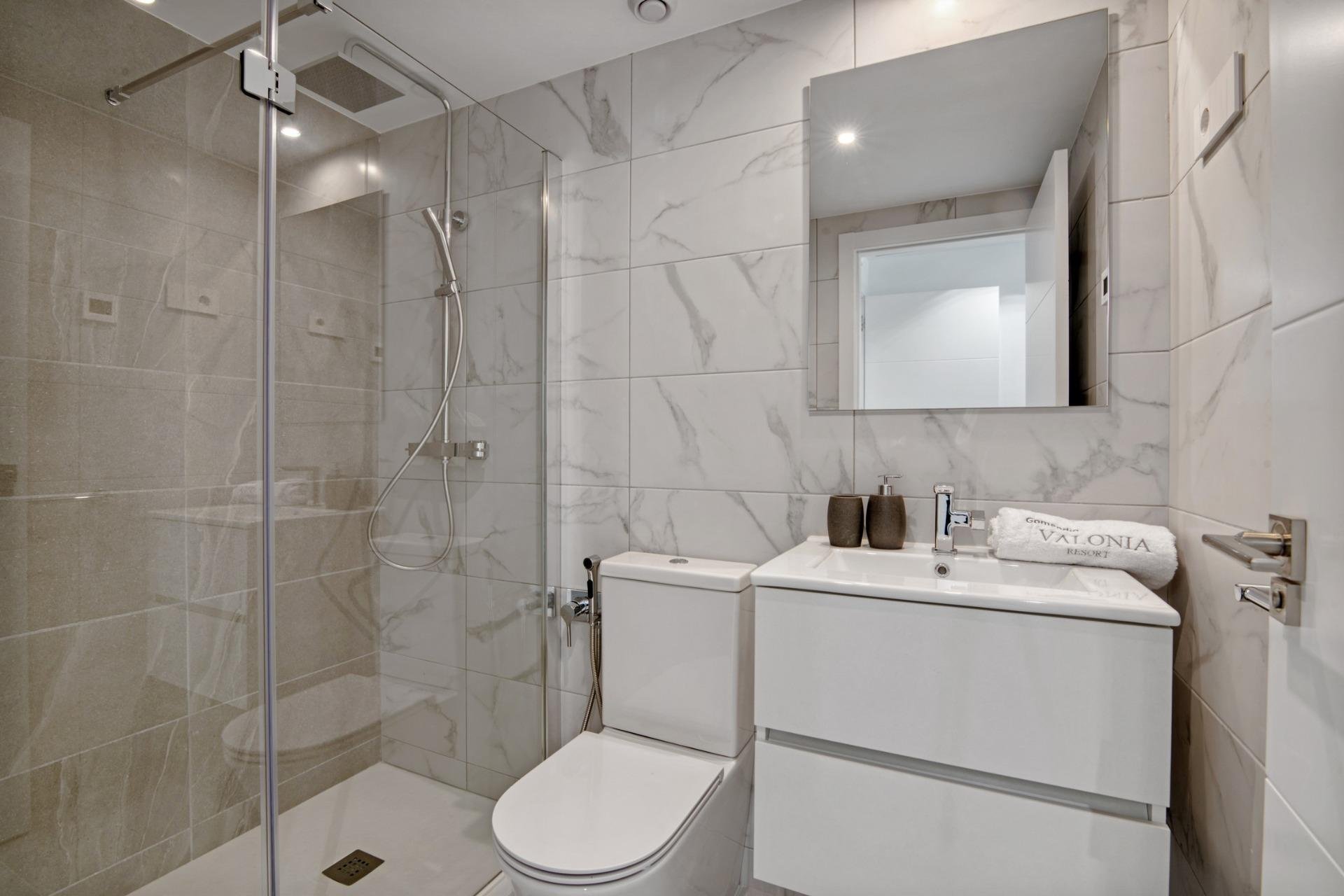 Neue Gebäude - Penthouse -
Torrevieja - Punta Prima