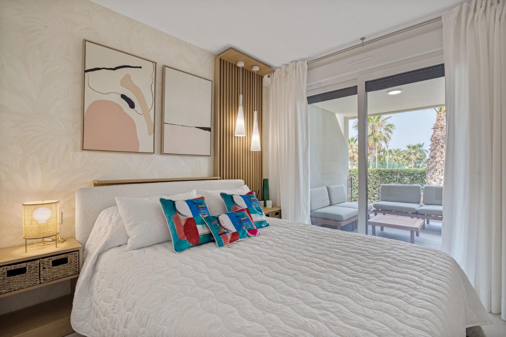 Neue Gebäude - Penthouse -
Torrevieja - Punta Prima
