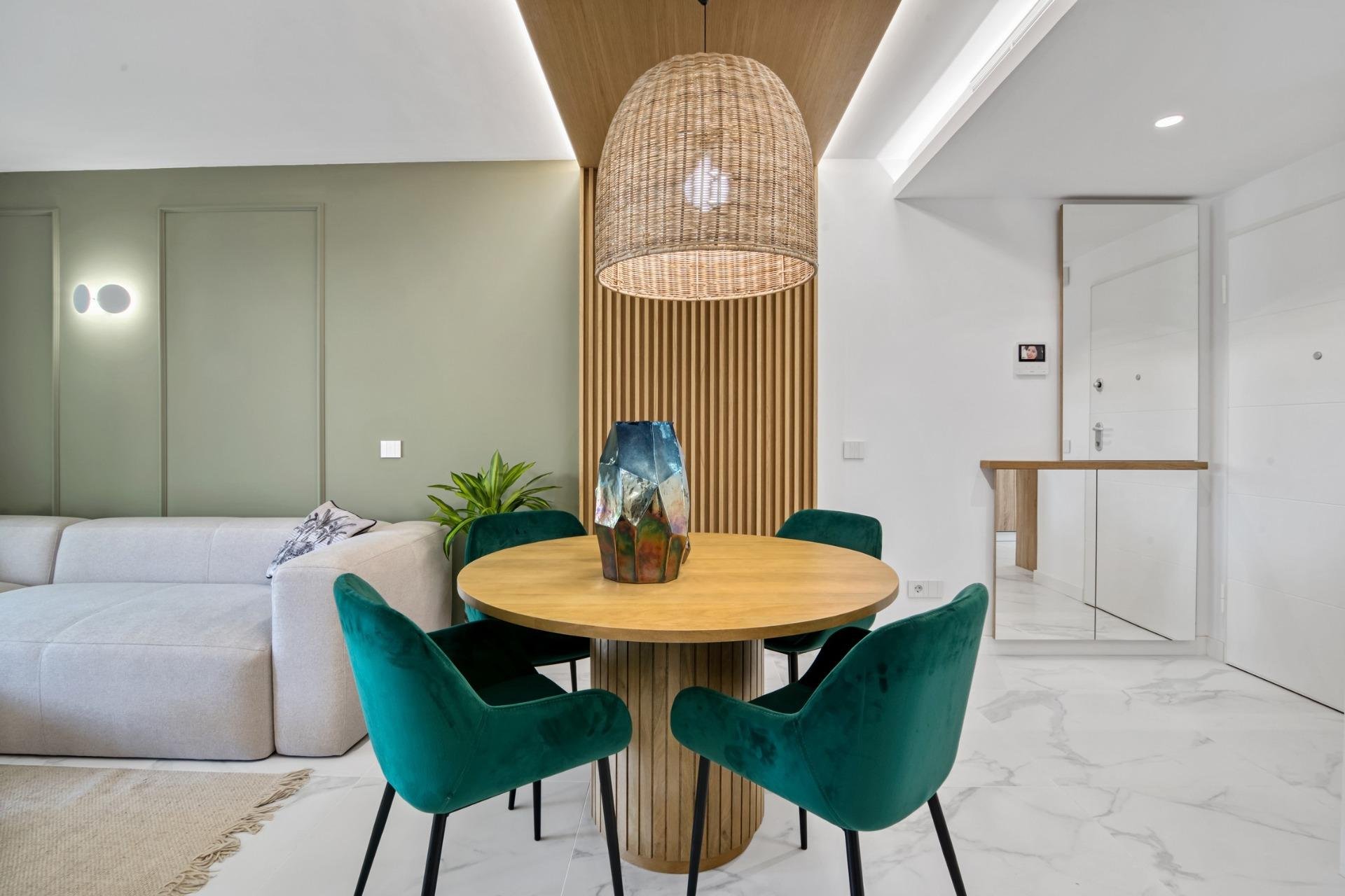 Neue Gebäude - Penthouse -
Torrevieja - Punta Prima