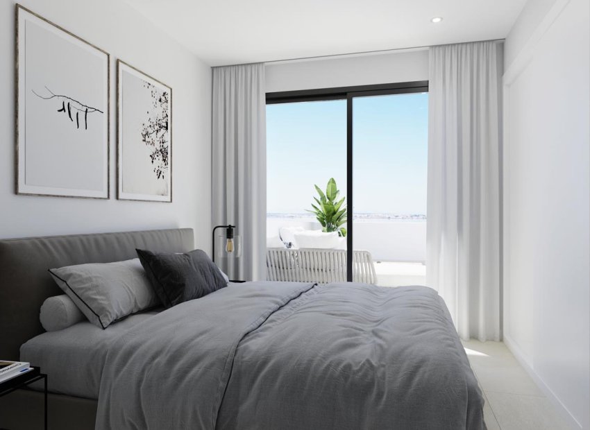 Neue Gebäude - Penthouse -
Torrevieja