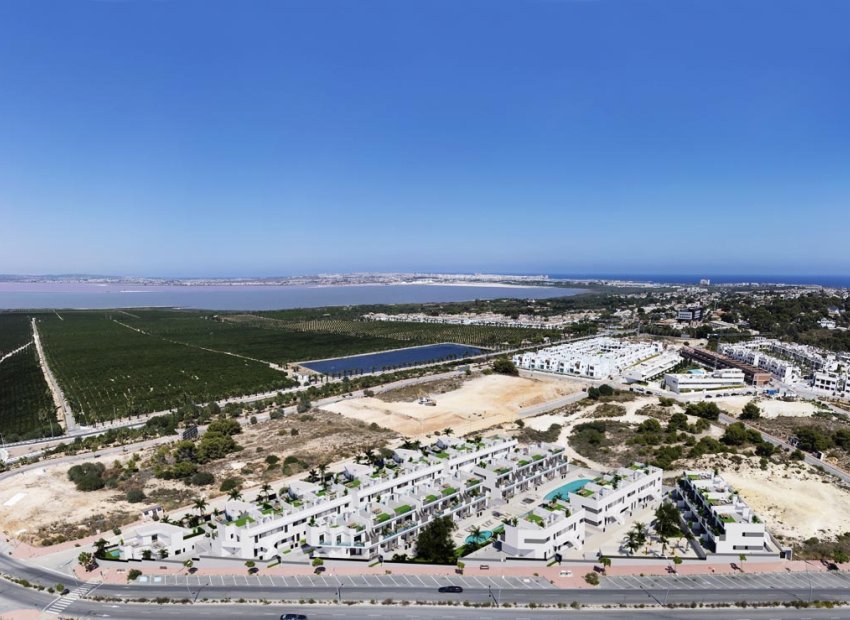 Neue Gebäude - Penthouse -
Torrevieja