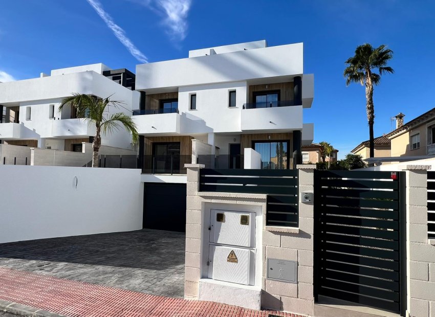 Neue Gebäude - Stadthaus -
Benferri