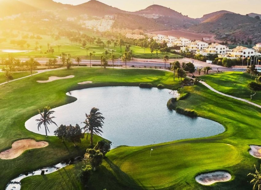 Neue Gebäude - Stadthaus -
La Manga del Mar Menor - La Manga