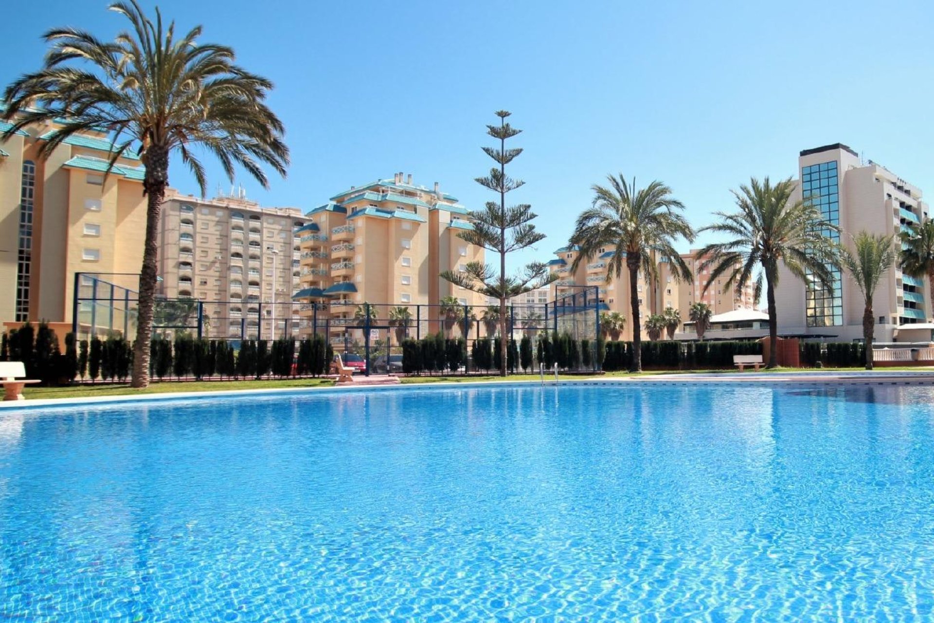 Neue Gebäude - Stadthaus -
La Manga del Mar Menor - La Manga