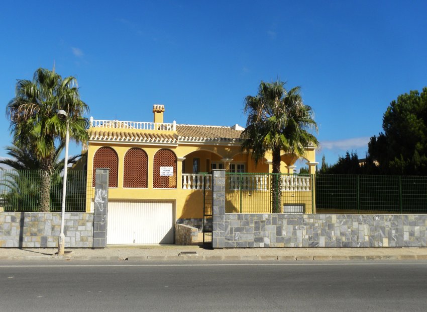 Neue Gebäude - Stadthaus -
San Javier