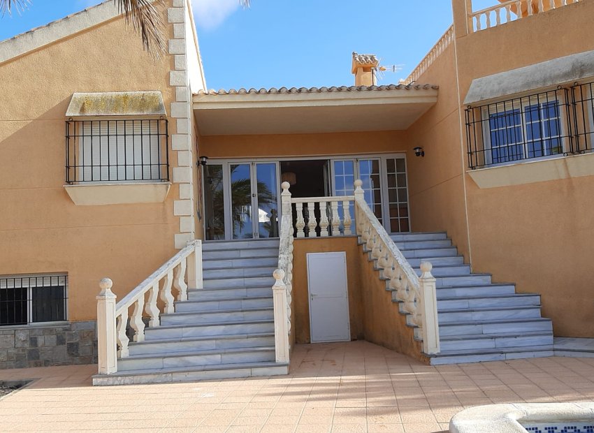 Neue Gebäude - Stadthaus -
San Javier