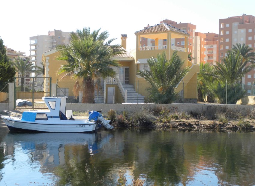 Neue Gebäude - Stadthaus -
San Javier