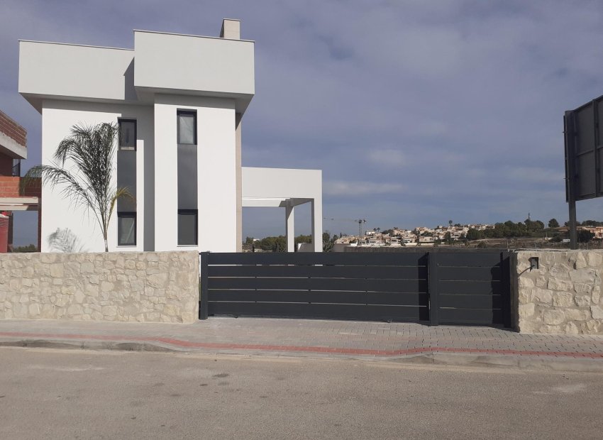 Neue Gebäude - Villa -
Algorfa - La Finca Golf