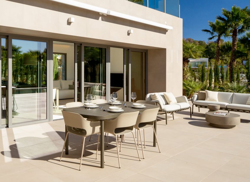 Neue Gebäude - Villa -
Dehesa de Campoamor