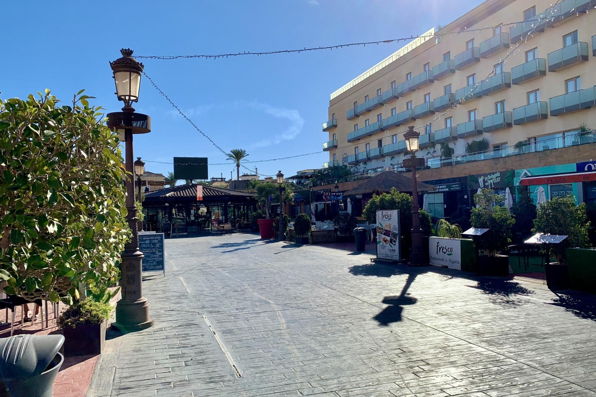 Neue Gebäude - Villa -
Los Alcazares - Playa la Atascadera