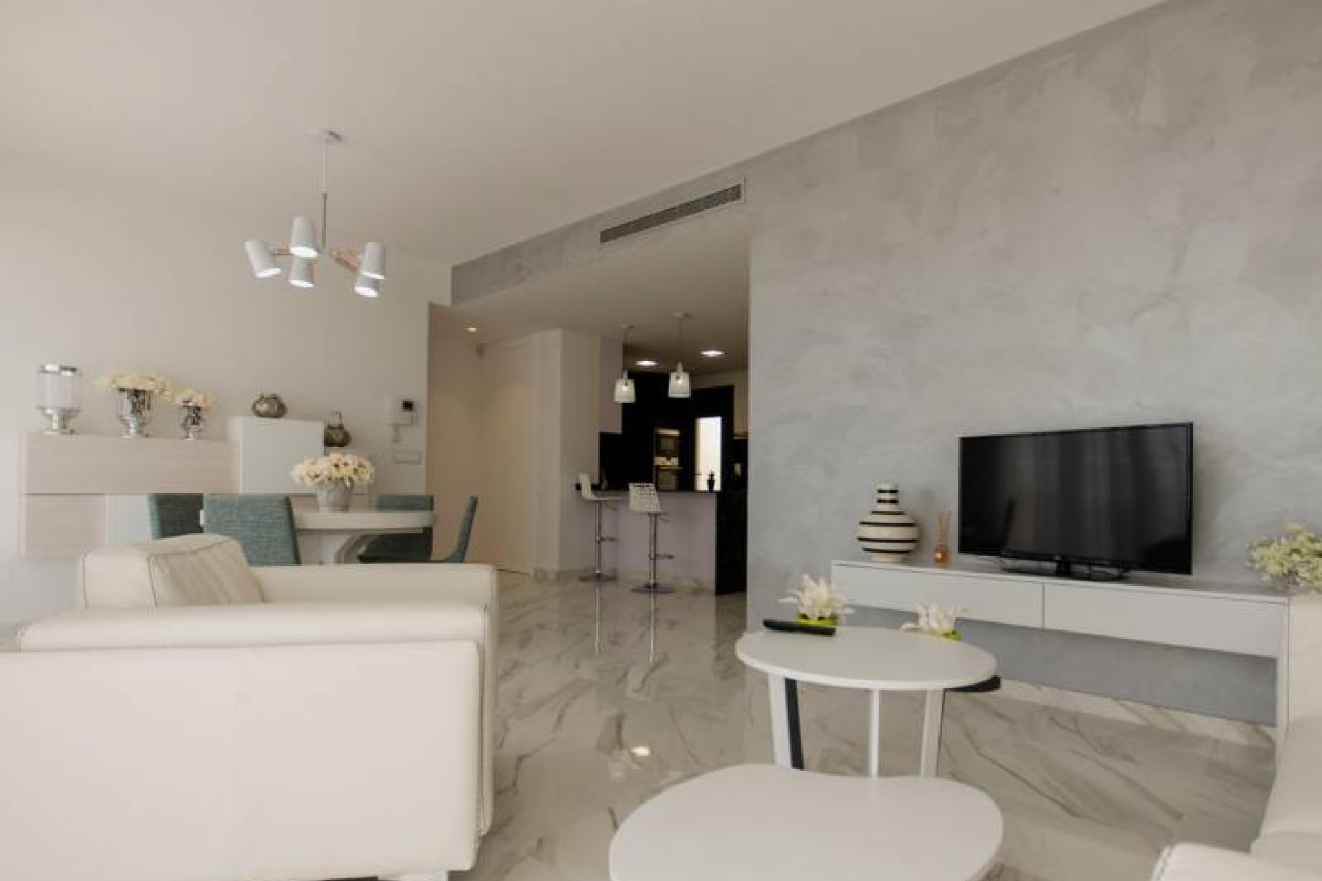Neue Gebäude - Villa -
Orihuela Costa