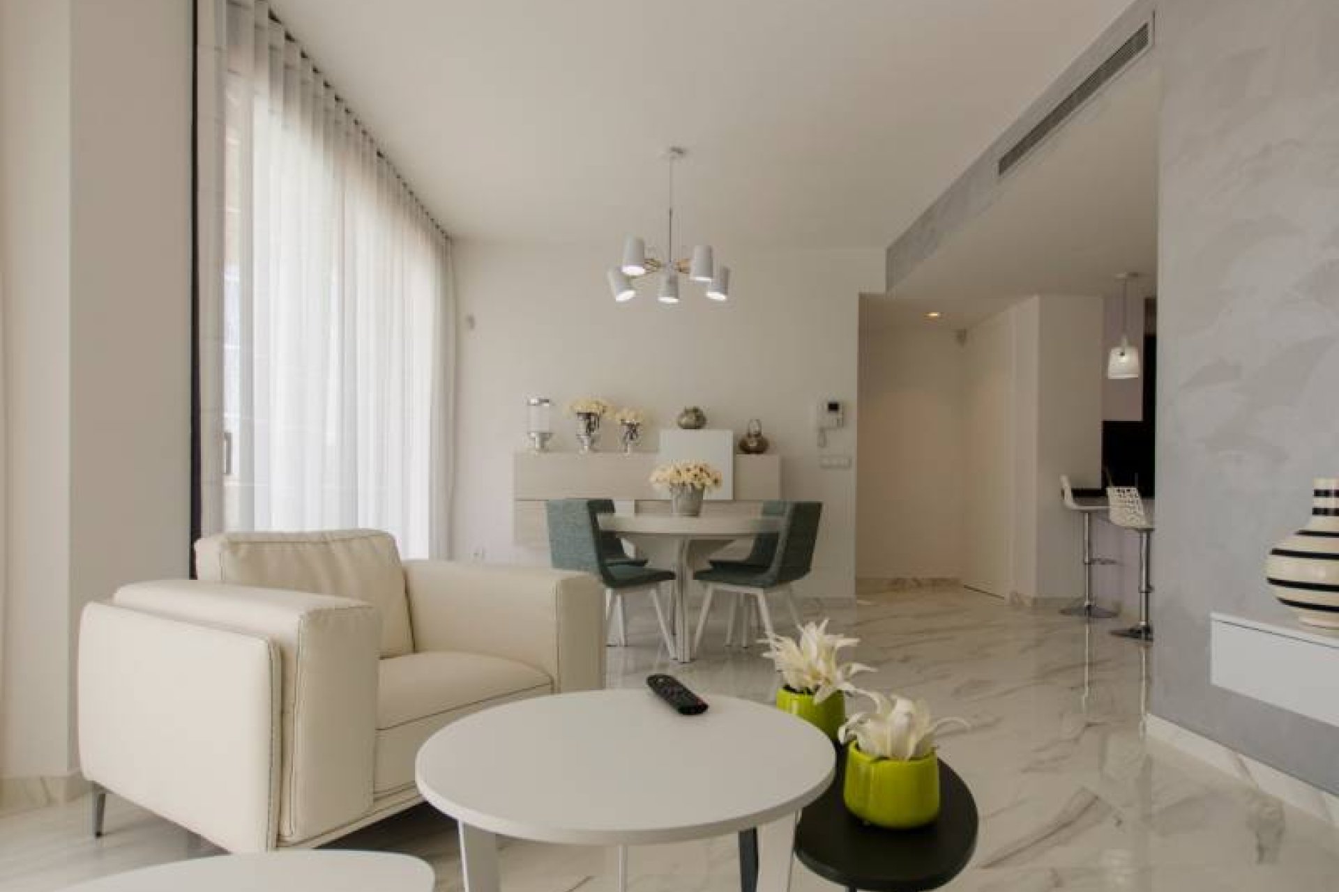 Neue Gebäude - Villa -
Orihuela Costa