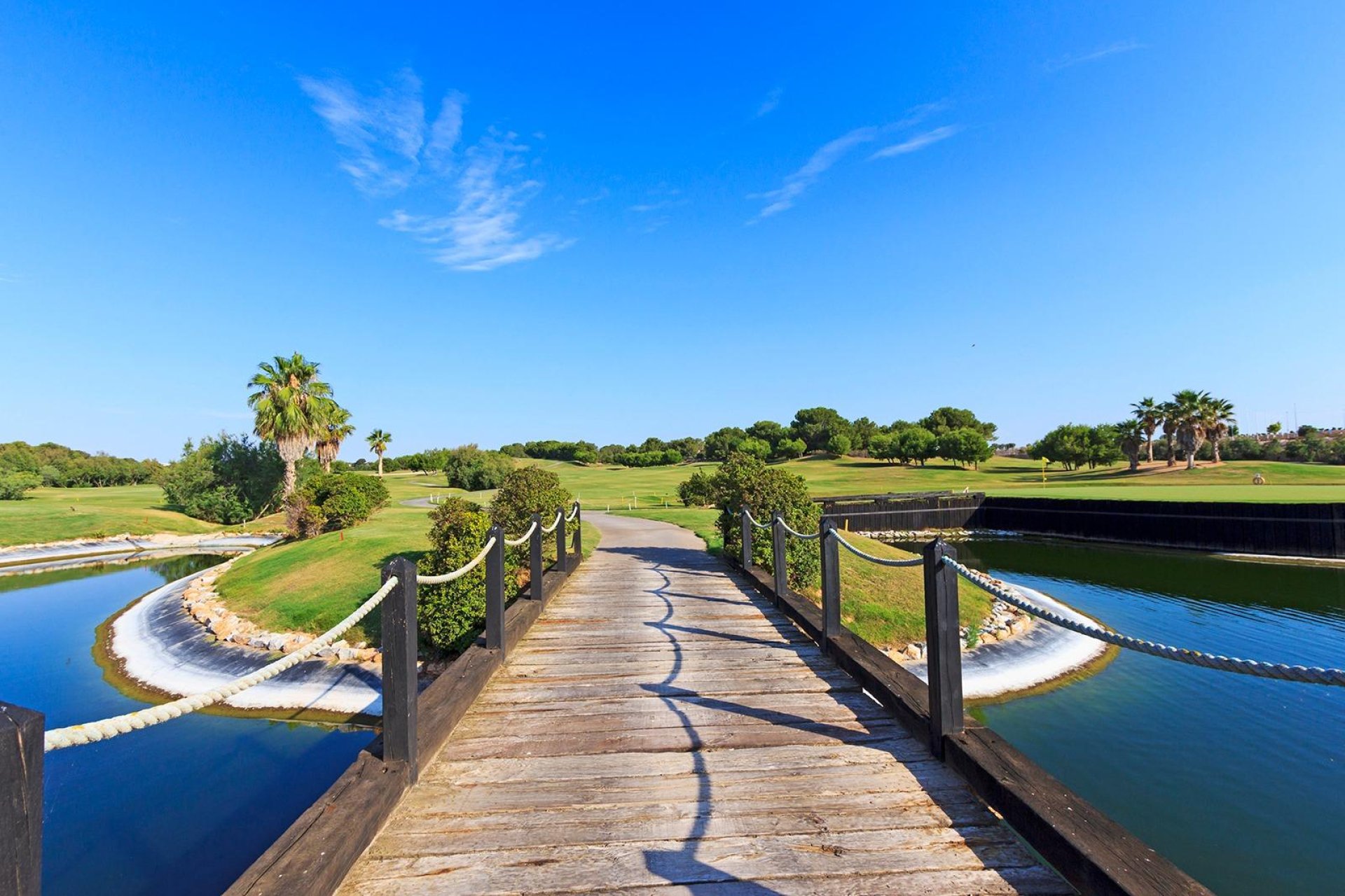 Neue Gebäude - Villa -
Pilar de la Horadada - Lo Romero Golf