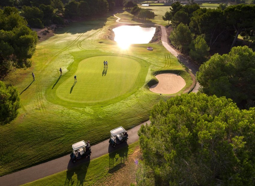 Neue Gebäude - Villa -
Pilar de la Horadada - Lo Romero Golf