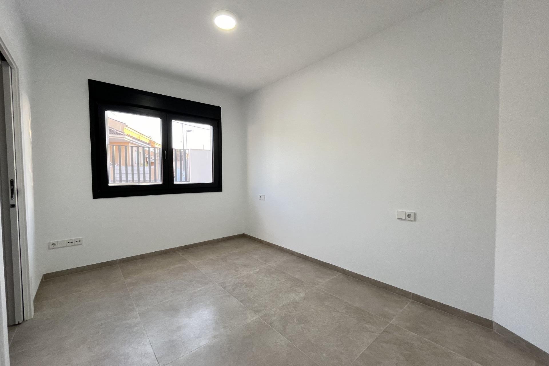Neue Gebäude - Villa -
San Pedro del Pinatar - Lo Pagan