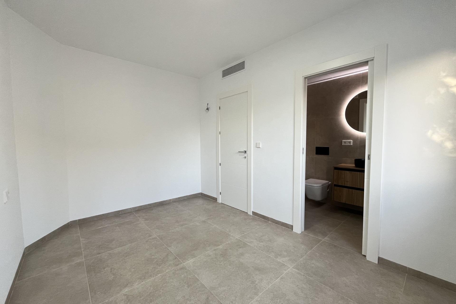 Neue Gebäude - Villa -
San Pedro del Pinatar - Lo Pagan