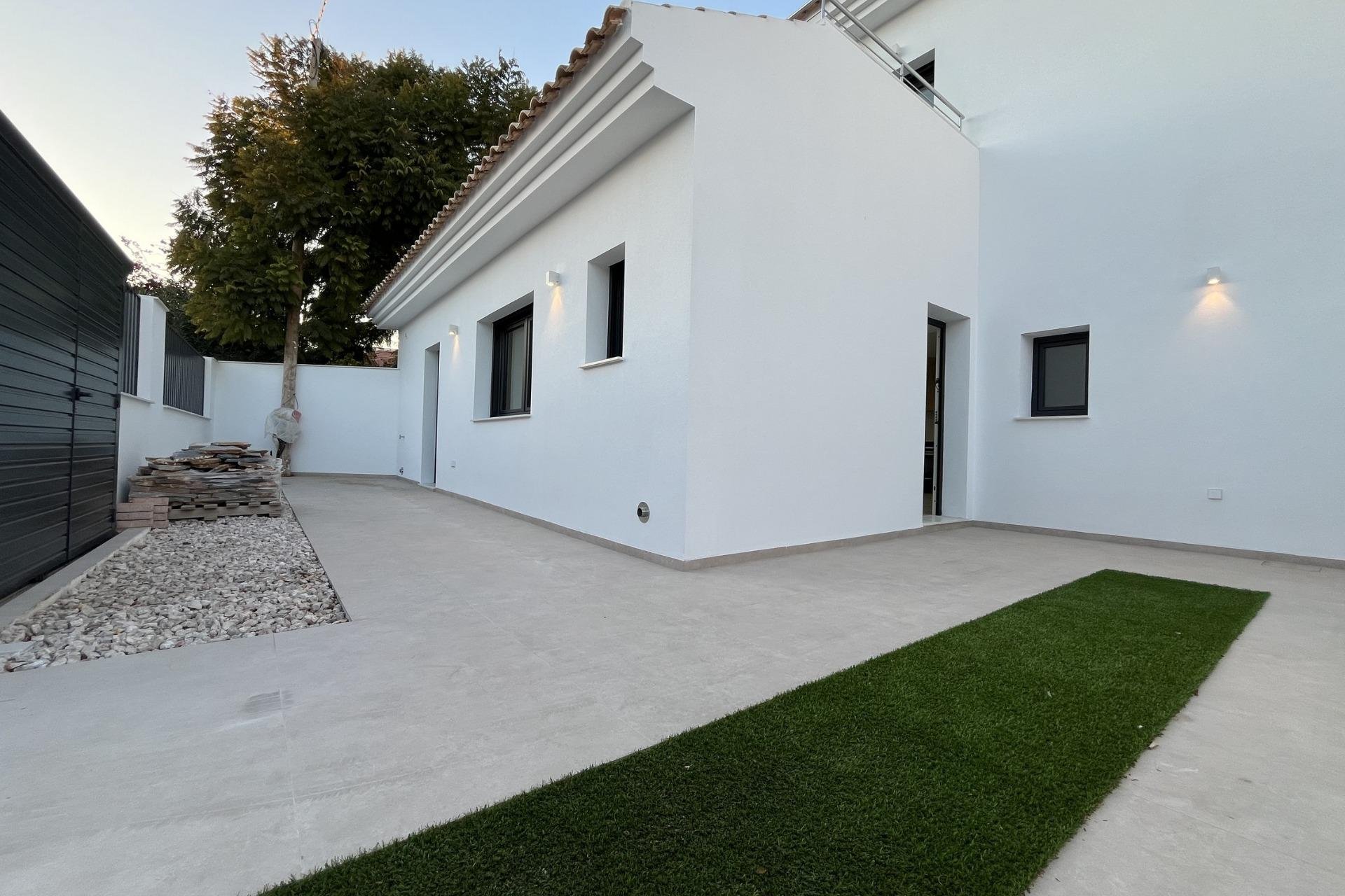 Neue Gebäude - Villa -
San Pedro del Pinatar - Lo Pagan