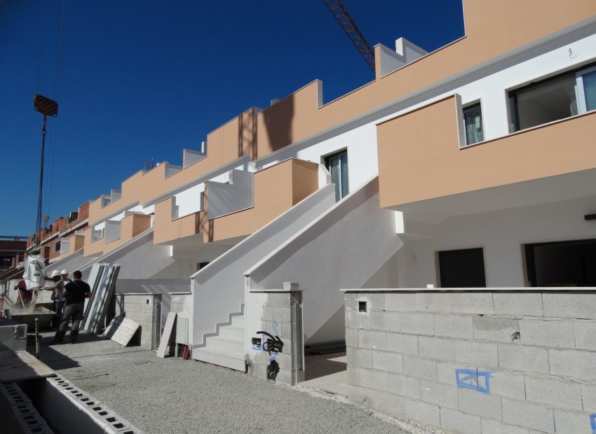 New Build - Bungalow -
Pilar de la Horadada - pueblo