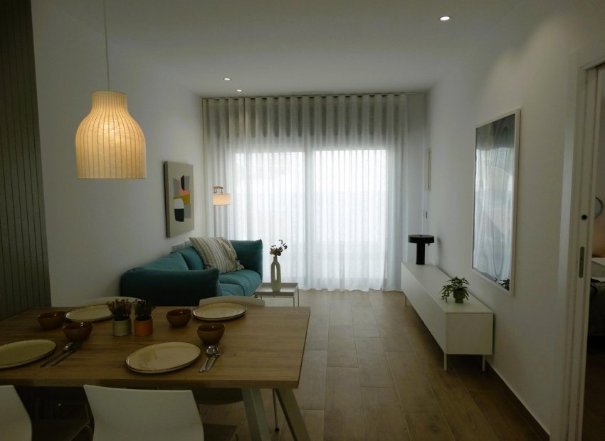 New Build - Bungalow -
Pilar de la Horadada - pueblo