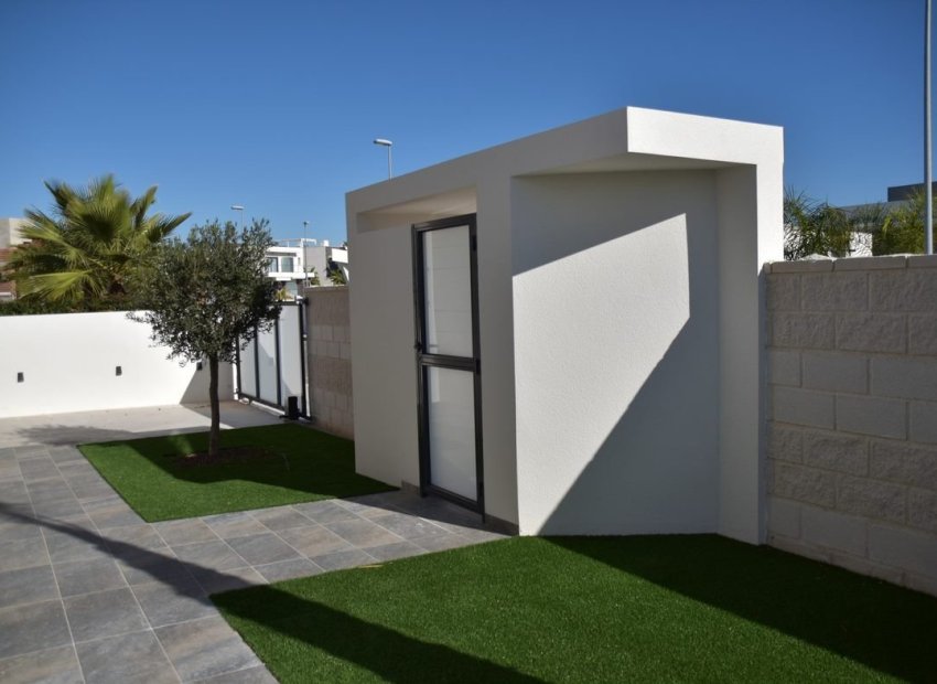 New Build - detached -
Benijofar