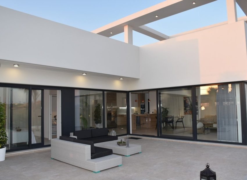 New Build - detached -
Benijofar