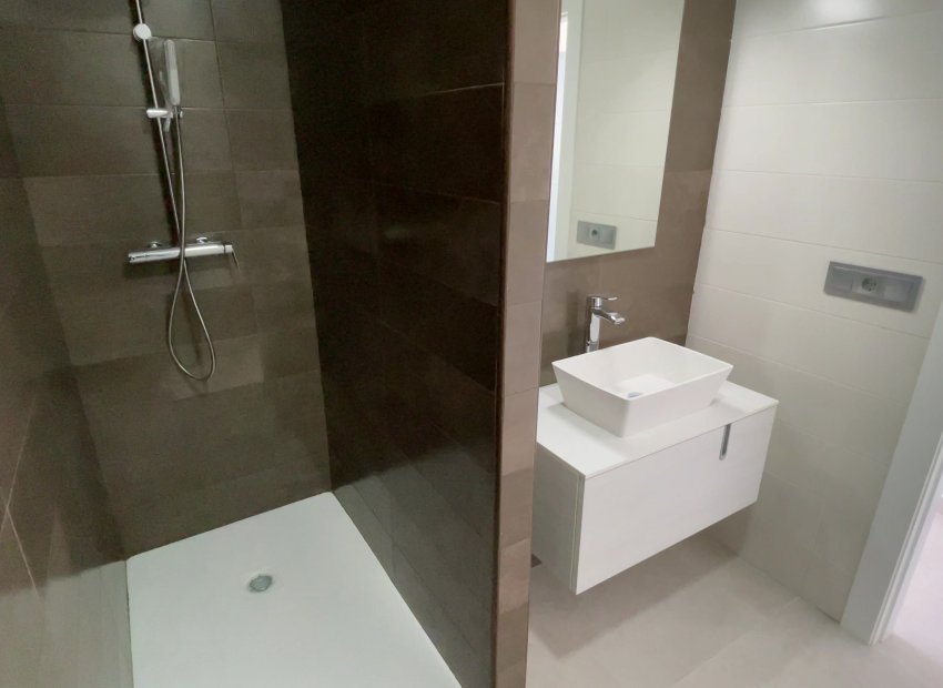 New Build - detached -
Daya Nueva