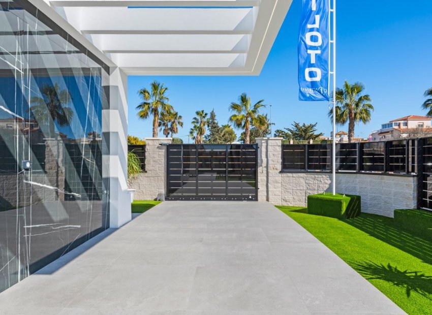 New Build - Detached House / Villa -
Algorfa - La Finca Golf