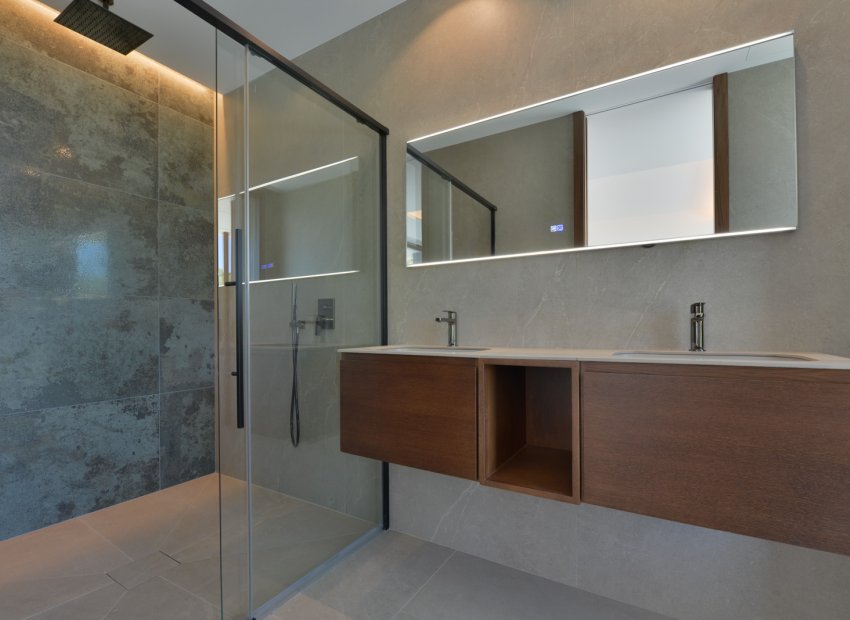 New Build - Detached House / Villa -
Altea