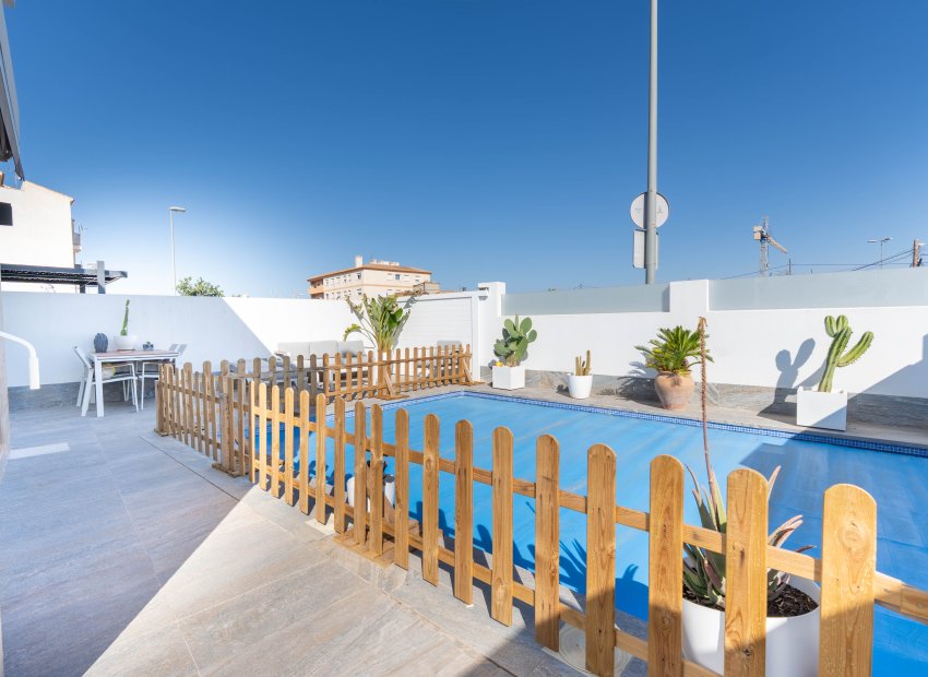 New Build - Detached House / Villa -
Avileses