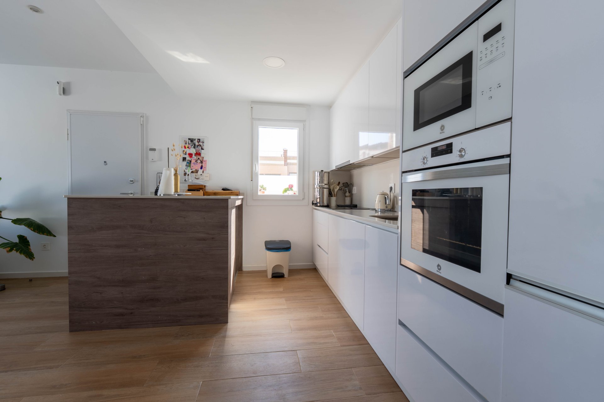 New Build - Detached House / Villa -
Avileses