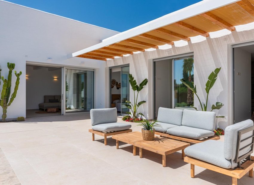 New Build - Detached House / Villa -
Benijofar - Centro