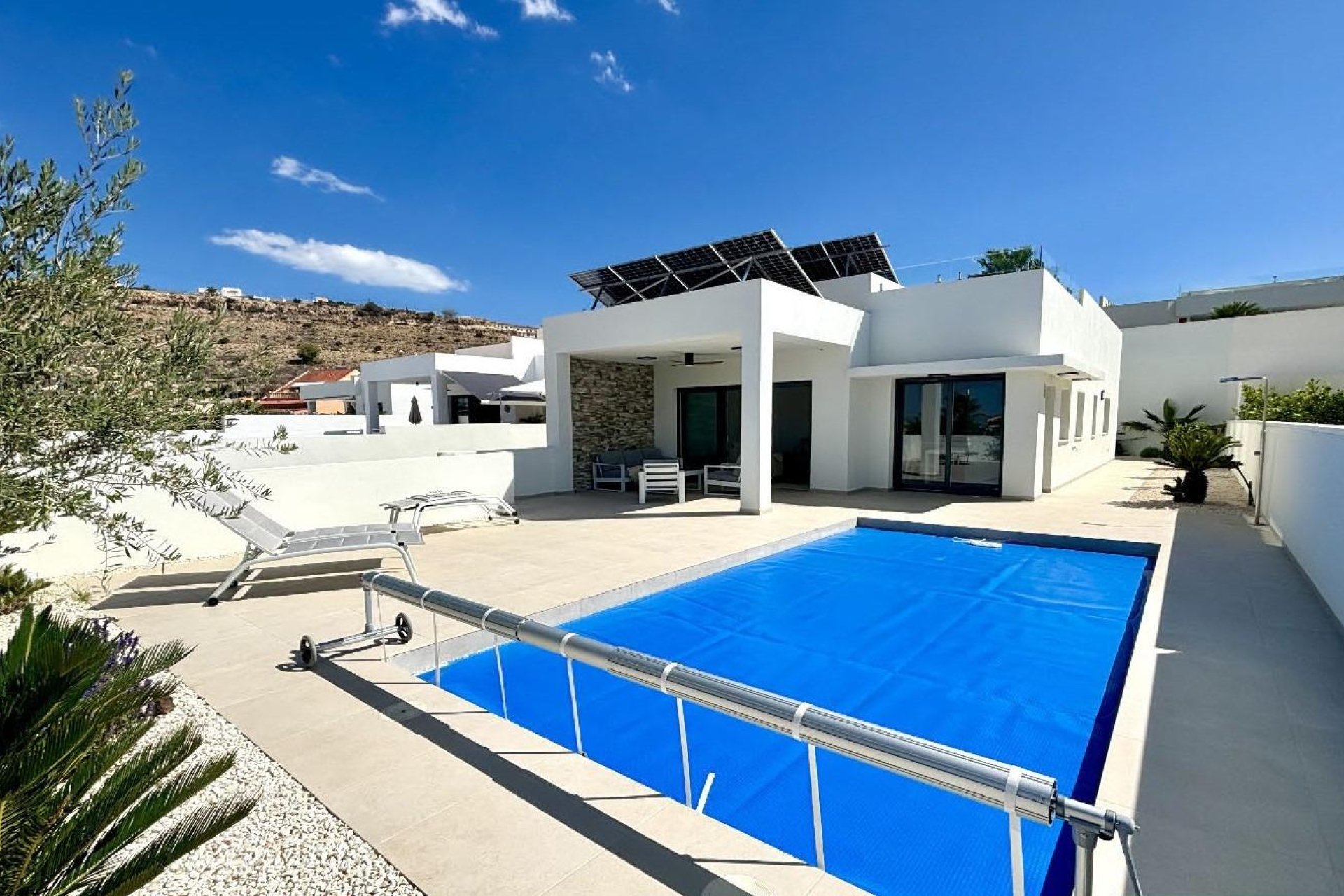 New Build - Detached House / Villa -
Benijofar - Pueblo
