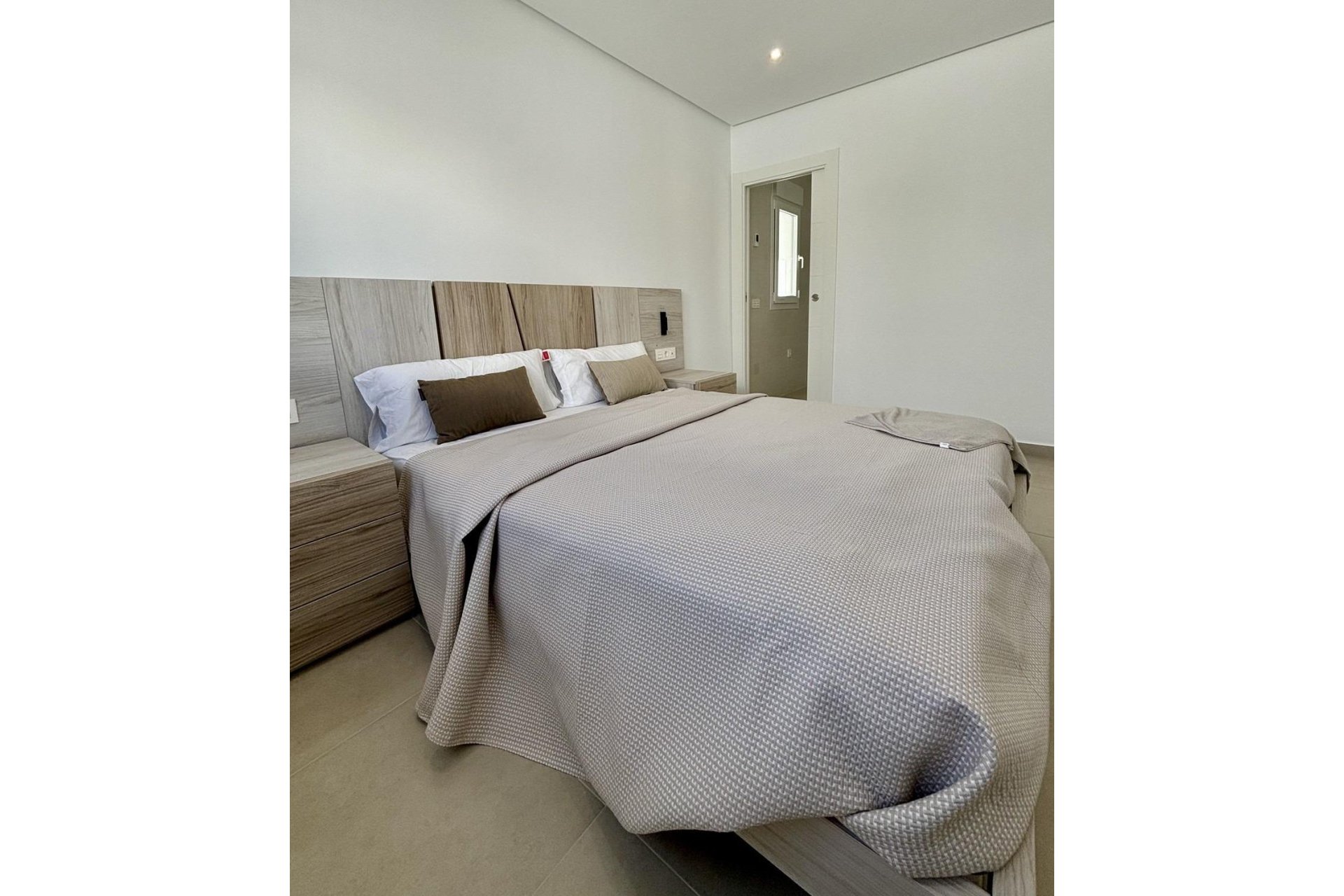 New Build - Detached House / Villa -
Benijofar - Pueblo