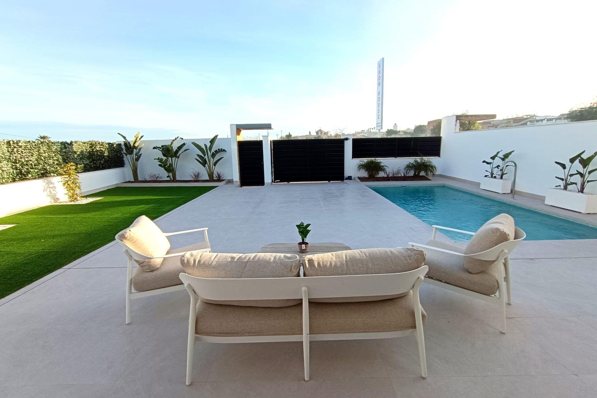 New Build - Detached House / Villa -
Benijofar - Pueblo