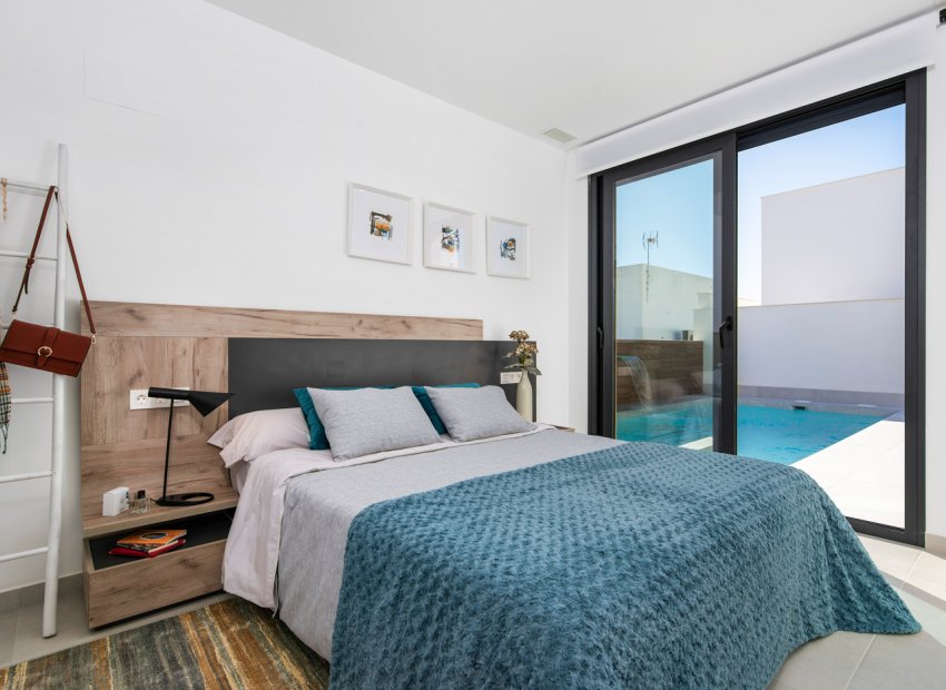 New Build - Detached House / Villa -
Benijofar