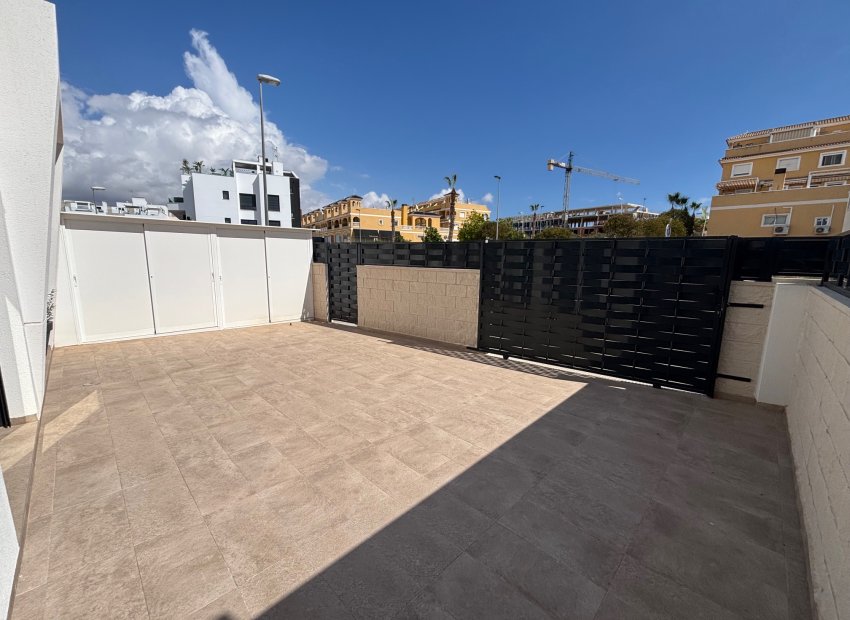 New Build - Detached House / Villa -
Benijofar