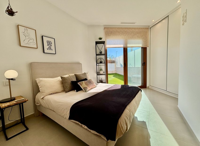 New Build - Detached House / Villa -
Benijofar