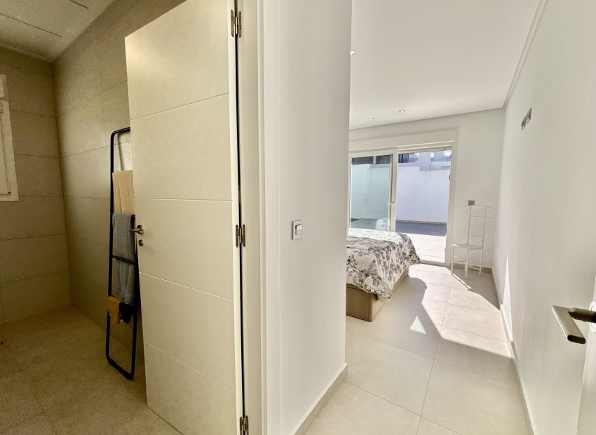 New Build - Detached House / Villa -
Benijofar