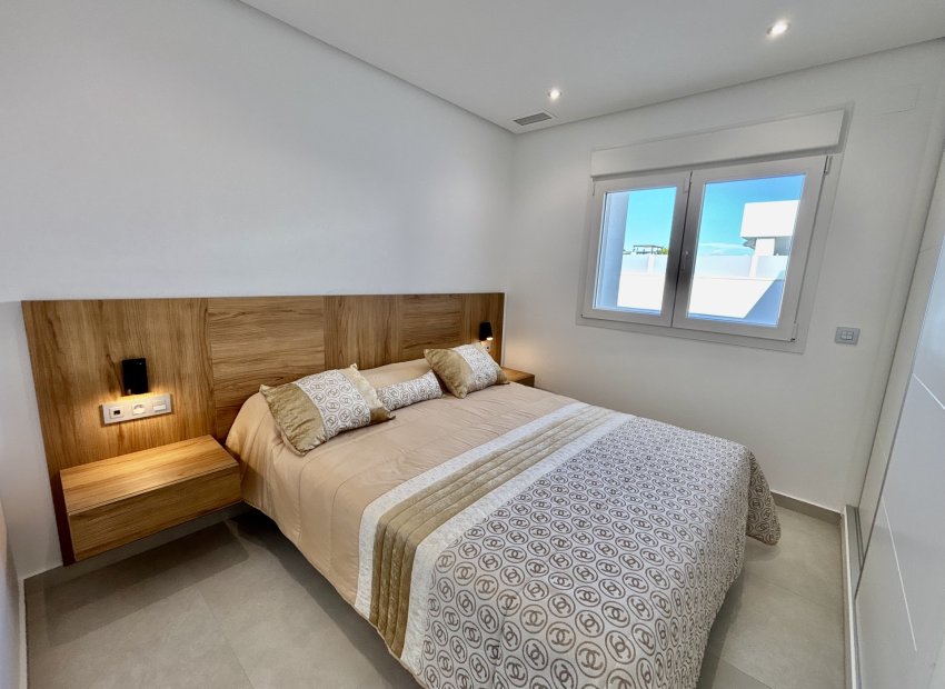 New Build - Detached House / Villa -
Benijofar