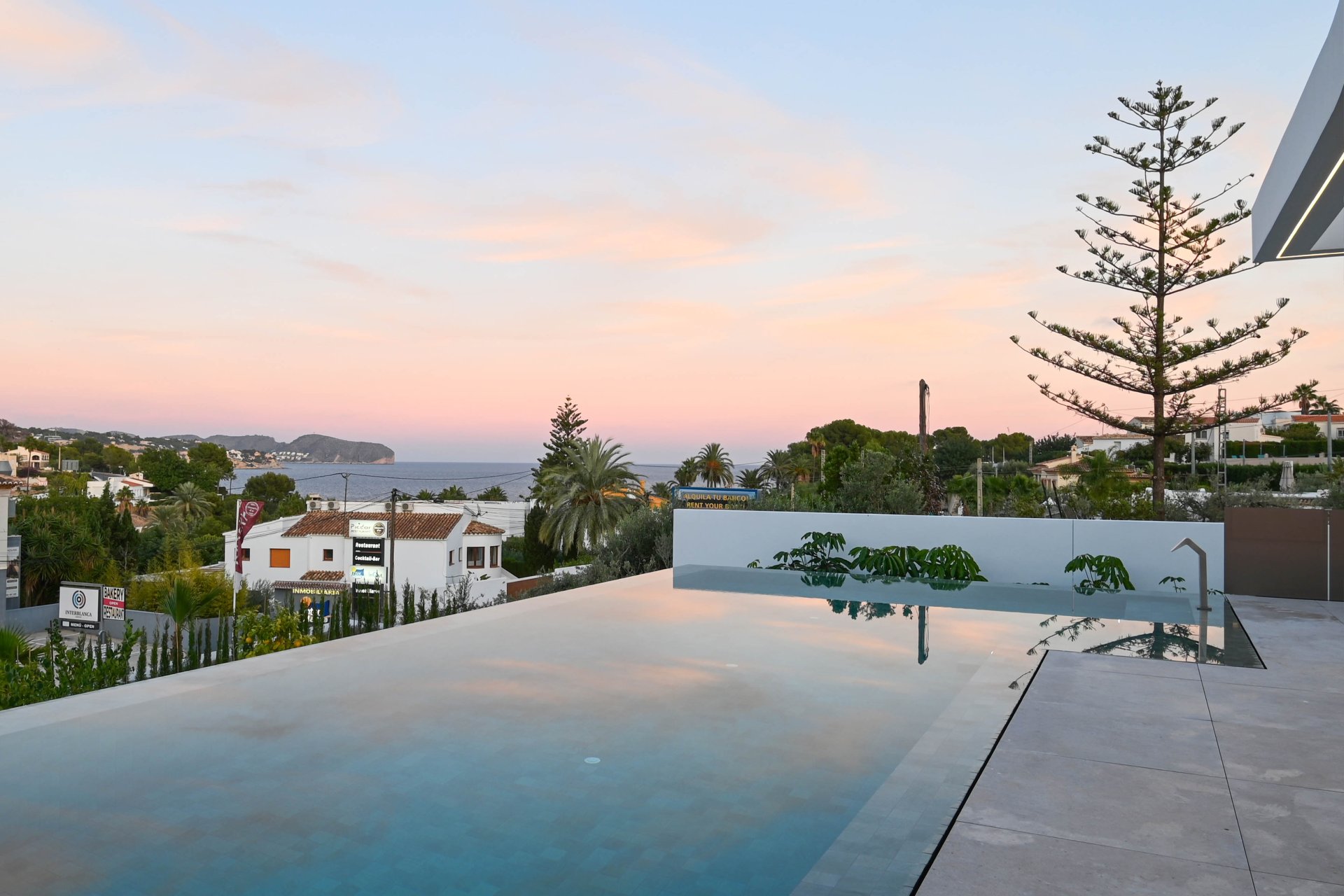 New Build - Detached House / Villa -
Benissa