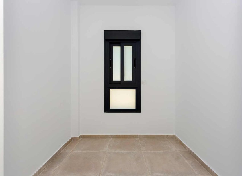 New Build - Detached House / Villa -
Daya Nueva