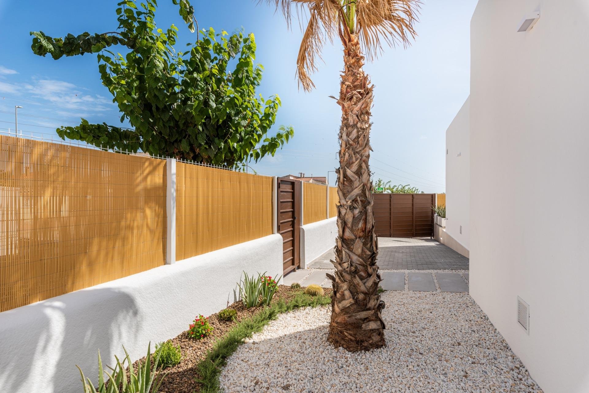 New Build - Detached House / Villa -
Dolores - polideportivo